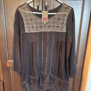 Johnny Was Blouse Brown size Small